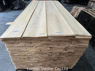 OEM White Ash Wood Veneer Crown Cut 0.45mm Thick Panel AA lớp