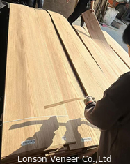Hạt núi American Red Oak Veneer Panel AA Grade Độ dày 0,5mm