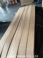 Phong liệu gỗ sồi màu trắng sang trọng, độ dày 0,45 mm, cắt một phần / hạt thẳng, cho đồ nội thất / sàn nhà / cửa / tủ / ngực