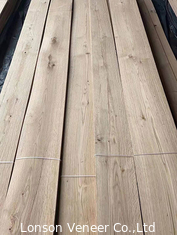 Chiều dài bảng điều khiển Knotty gỗ sồi Veneer cho nội thất phong cách mộc mạc