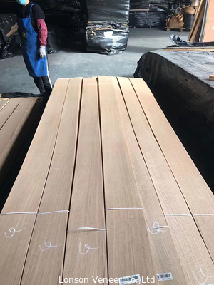 Ván ép gỗ sồi trắng 0,60mm American Rift Cut Panel Lớp Aaa