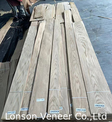 Crown Cut White Oak Wood Veneer 0.45mm Đồ nội thất có sẵn