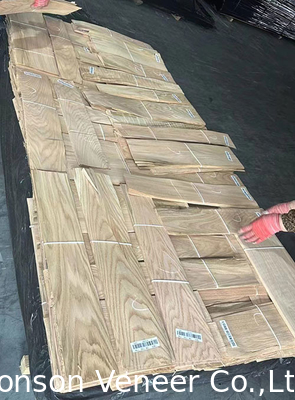 OEM Red Oak Wood Veneer, Furniture, Door Red Oak Wood Veneer, goods in stock Các sản phẩm được bán tại: