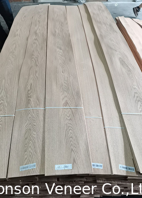Crown Cut American Red Oak Veneer Panel AA Độ dày 0,5mm