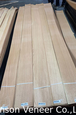 Chiều dài 250cm gỗ Red Oak Veneer 12cm Độ rộng AA Grade Độ dày 0,5mm