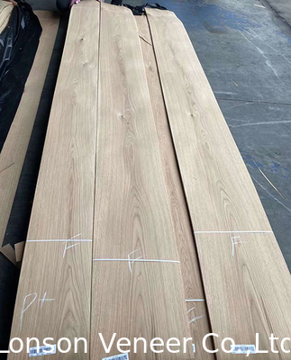 White Oak Thickness 0.4mm Wood Veneer Knotty Grade Giá thuận lợi