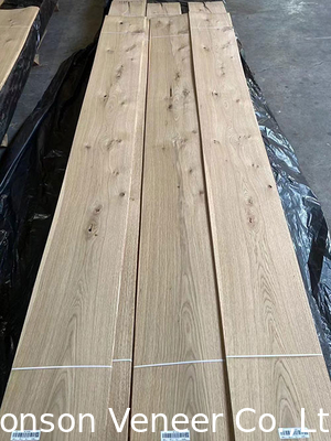2.0mm Notty White Oak Wood Veneer Nhiều phong cách Sản phẩm trong kho