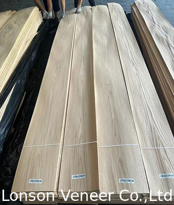 Độ dày 0,5mm Red Oak veneer đồ nội thất Panel AAA 250.000 sqM cổ phiếu