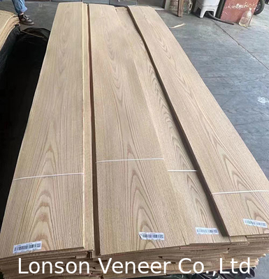 Độ dày 0,5mm Red Oak veneer đồ nội thất Panel AAA 250.000 sqM cổ phiếu