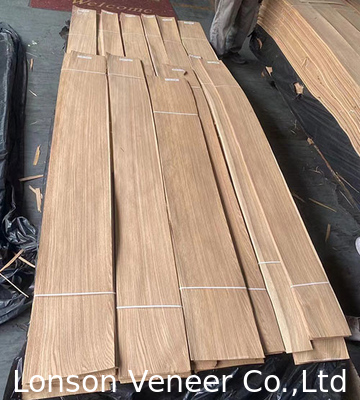 0.45 mm White Oak Wood Veneer For Door Grade AA chiều dài 120-220cm