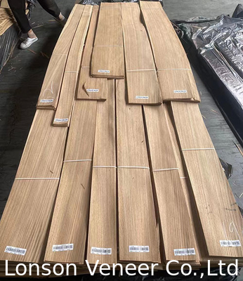0.45 mm White Oak Wood Veneer For Door Grade AA chiều dài 120-220cm