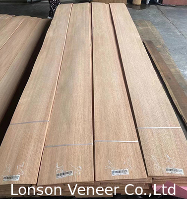 Quarter Cut Red Oak Veneer Thickness 0.45mm Wood Veneer panel AAA