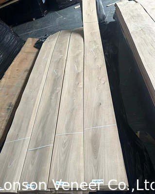 0.5mm Knotty Grade White Oak Wood Veneer cho cửa đồ nội thất kiểu retro