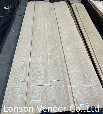 Mountain Grain Cut White Oak Wood Veneer 0.5mm Panel đồ nội thất hạng AA, Cửa