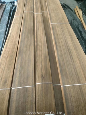 Veneer gỗ bạch đàn châu Âu hun khói trung bình cho ván ép lạ mắt